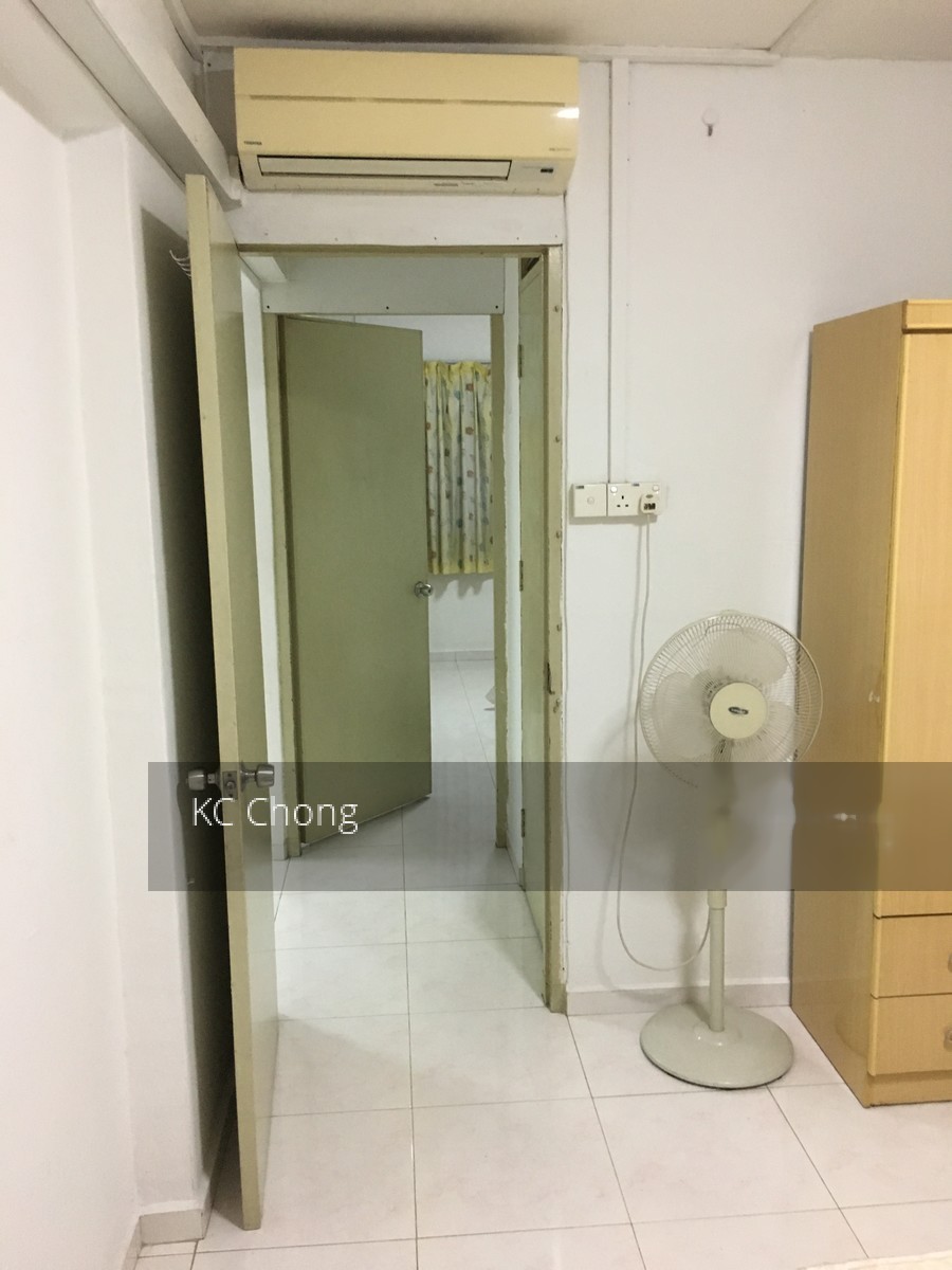 Blk 320 Clementi Avenue 4 (Clementi), HDB 3 Rooms #193994592